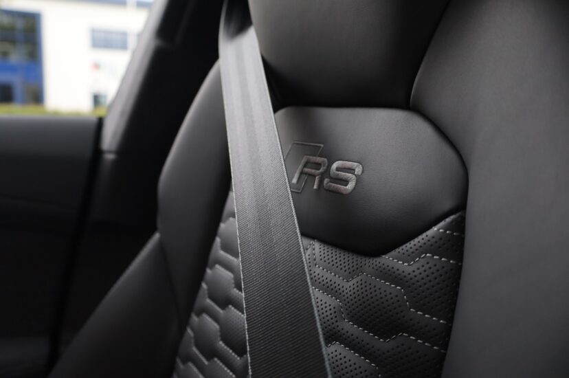 Audi RSQ8 Performance