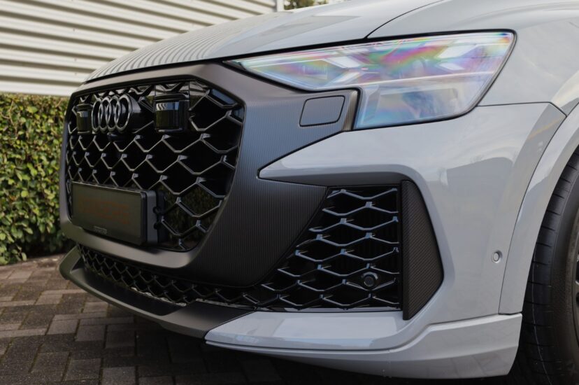 Audi RSQ8 Performance