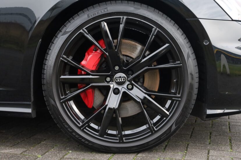 Audi A6 Limousine