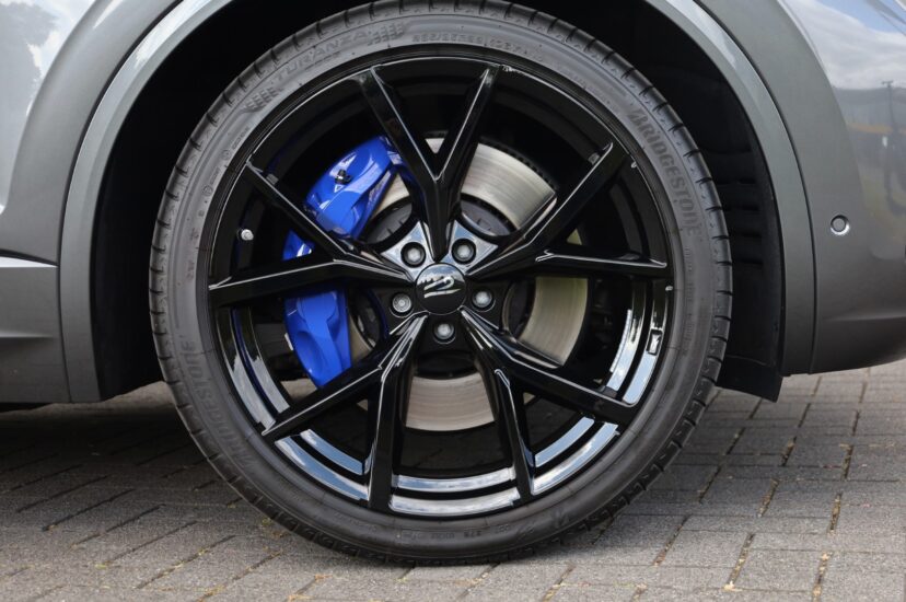 Volkswagen Touareg R
