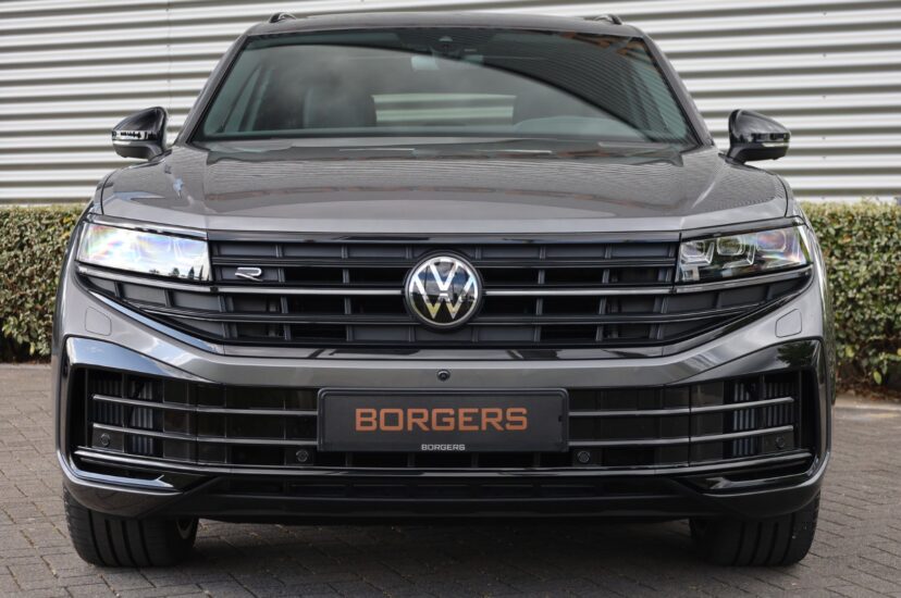 Volkswagen Touareg R