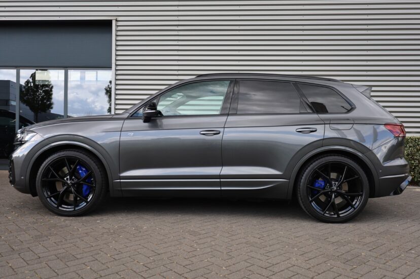 Volkswagen Touareg R