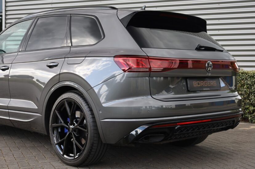 Volkswagen Touareg R
