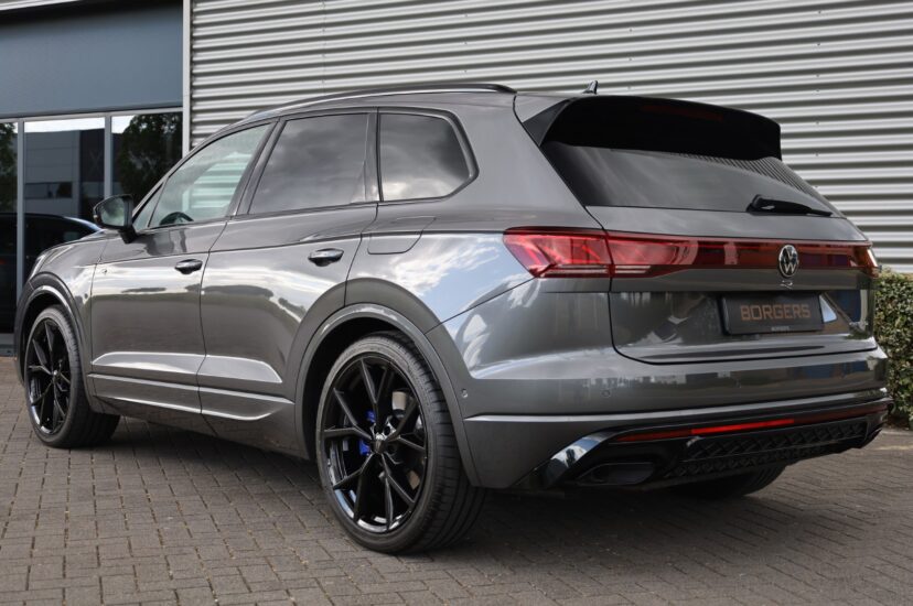 Volkswagen Touareg R