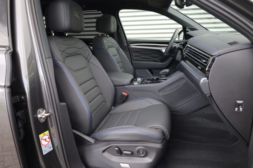 Volkswagen Touareg R