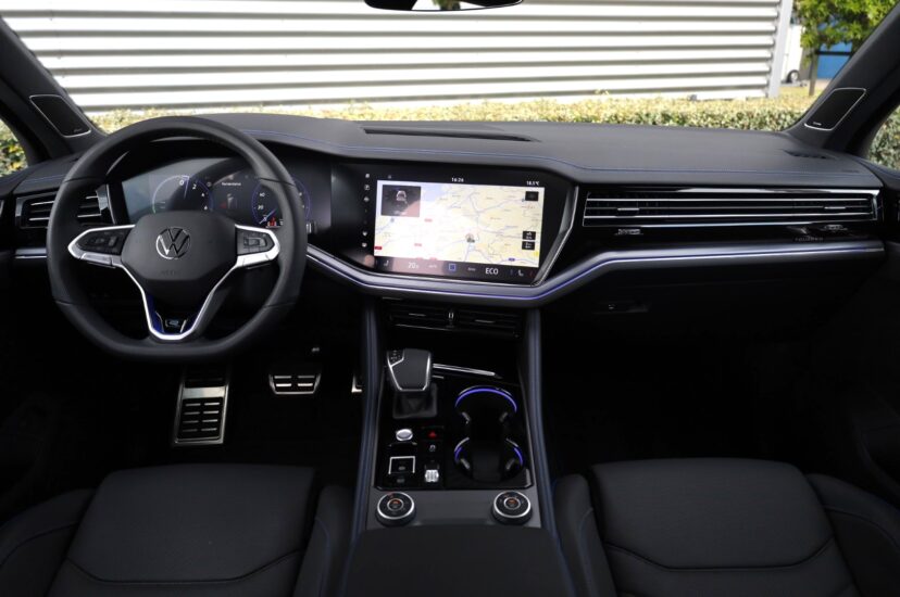 Volkswagen Touareg R