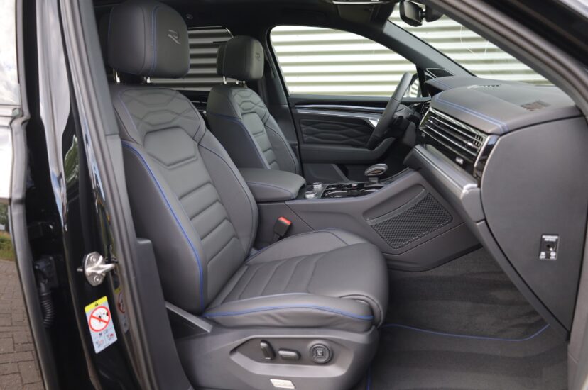 Volkswagen Touareg R