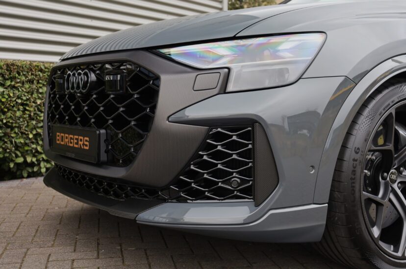 Audi RSQ8 Performance