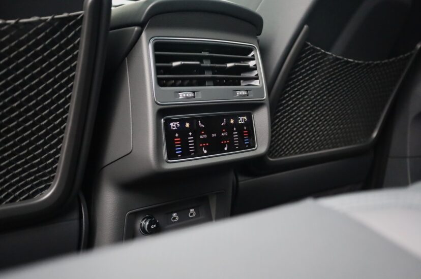 Audi RSQ8 Performance