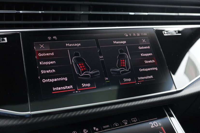 Audi RSQ8 Performance