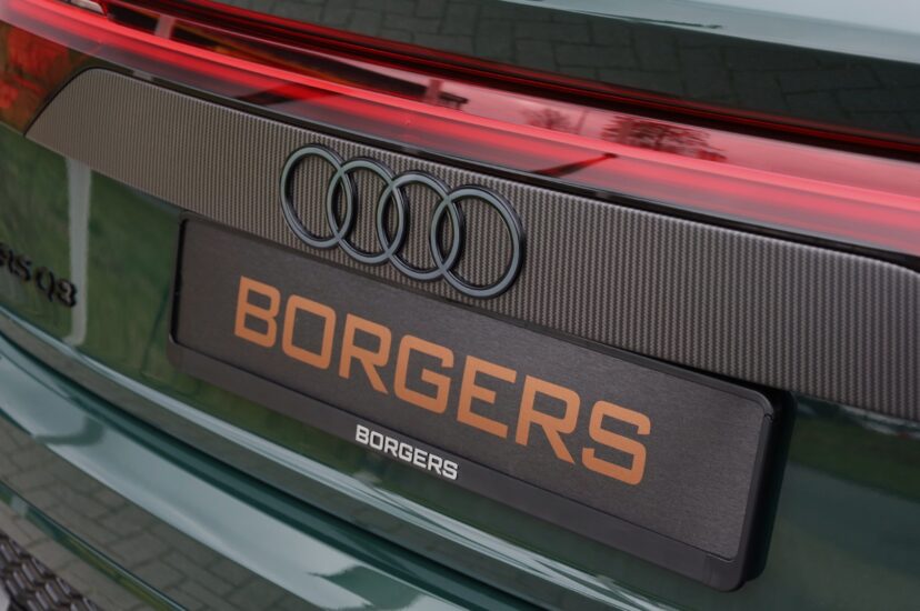 Audi RSQ8 Performance