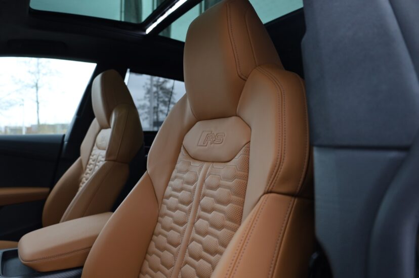 Audi RSQ8 Performance