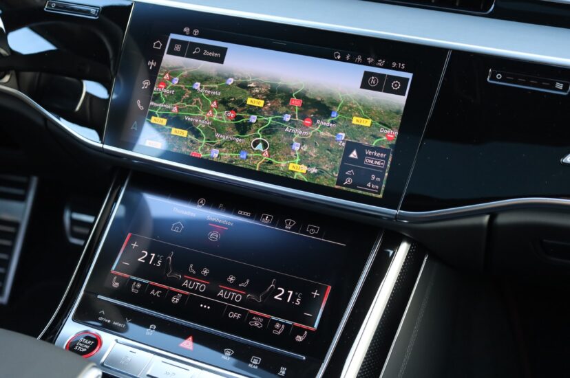 Audi S8