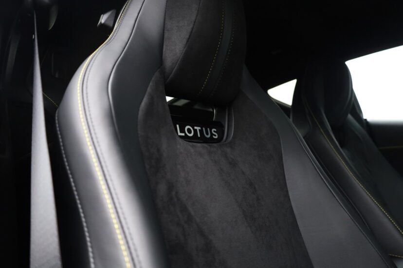Lotus Emira