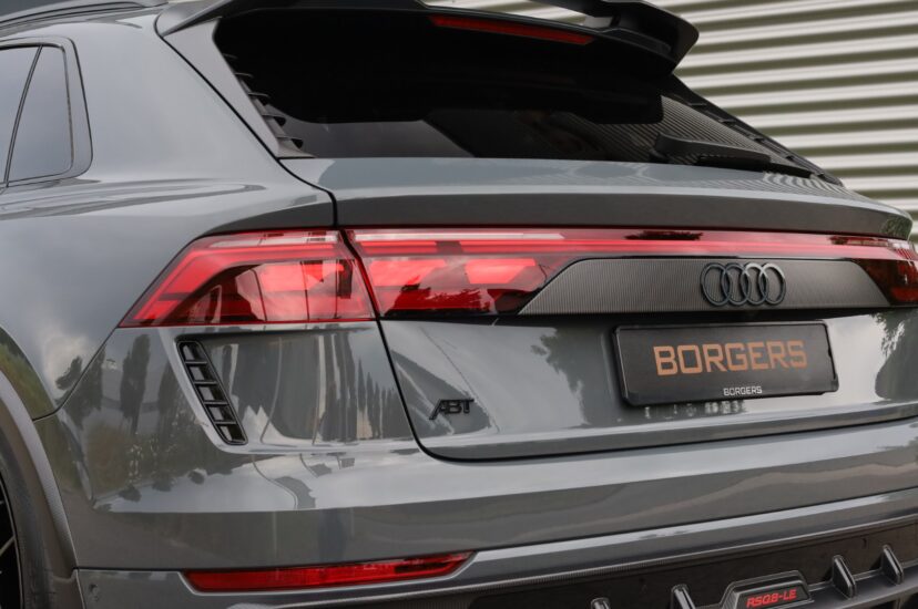 Audi RSQ8 Performance