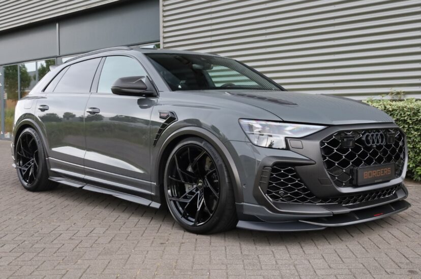 Audi RSQ8 Performance