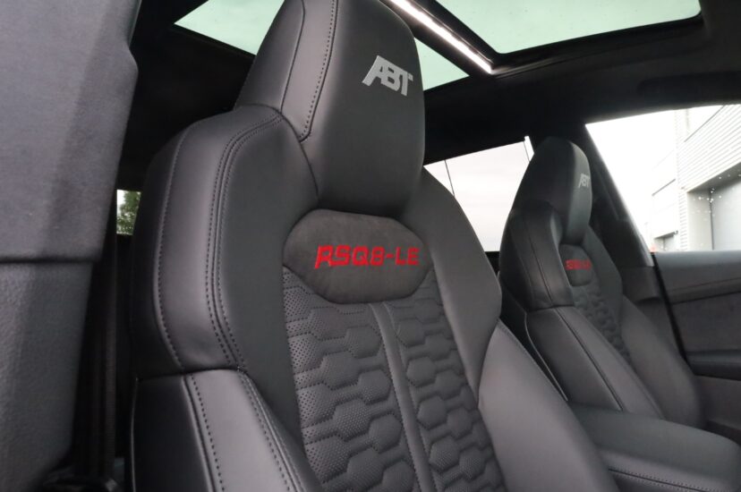 Audi RSQ8 Performance