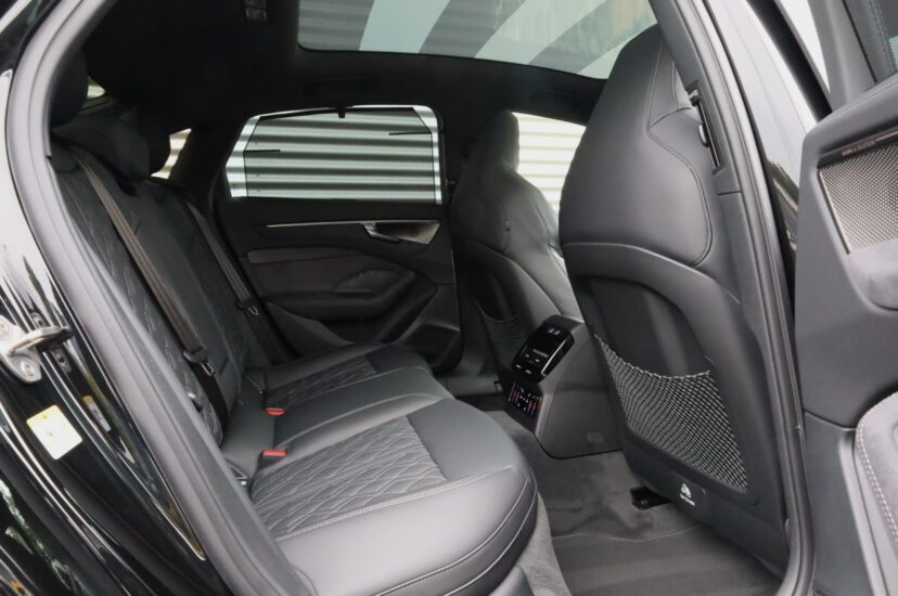 Audi A6 Limousine