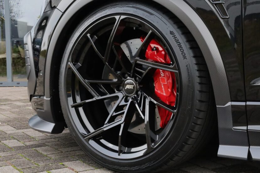 Audi RSQ8-LE Performance