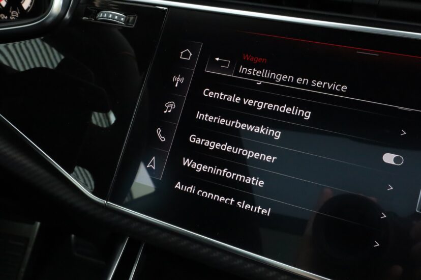 Audi RSQ8-LE Performance