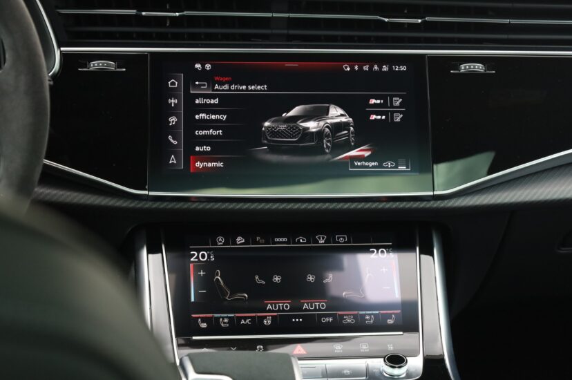 Audi RSQ8 Performance