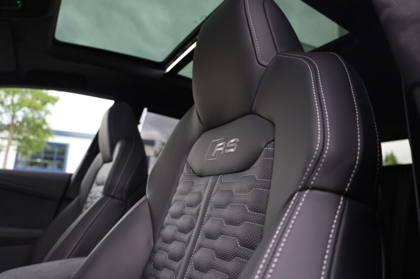 Audi RSQ8 Performance