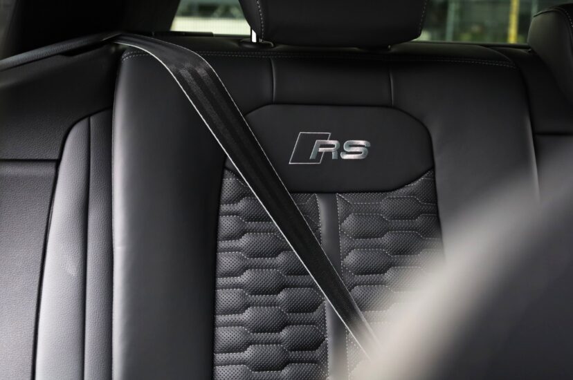 Audi RSQ8 Performance