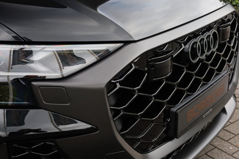 Audi RSQ8 Performance