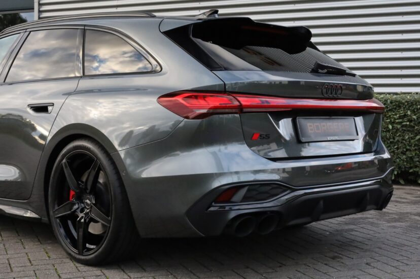 Audi S5 Avant