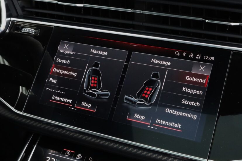 Audi RSQ8 Performance