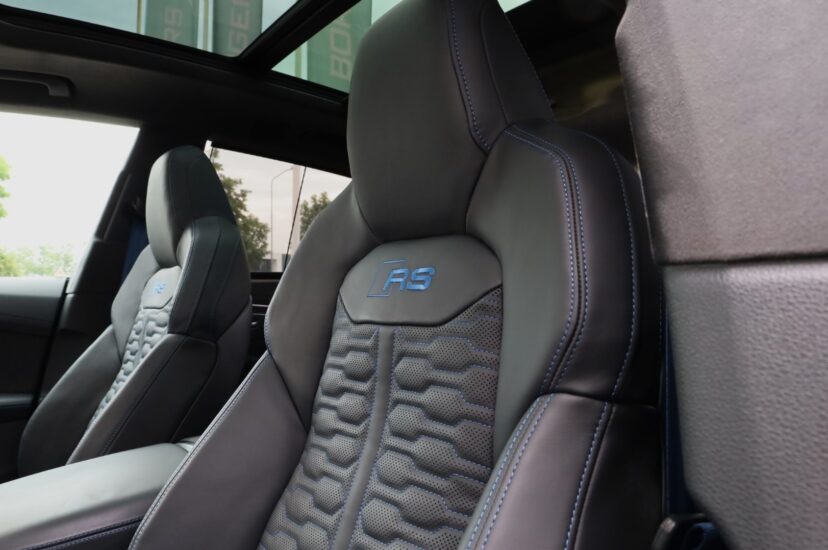 Audi RSQ8 Performance
