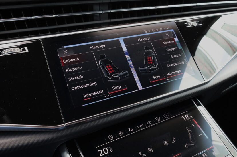 Audi RSQ8 Performance